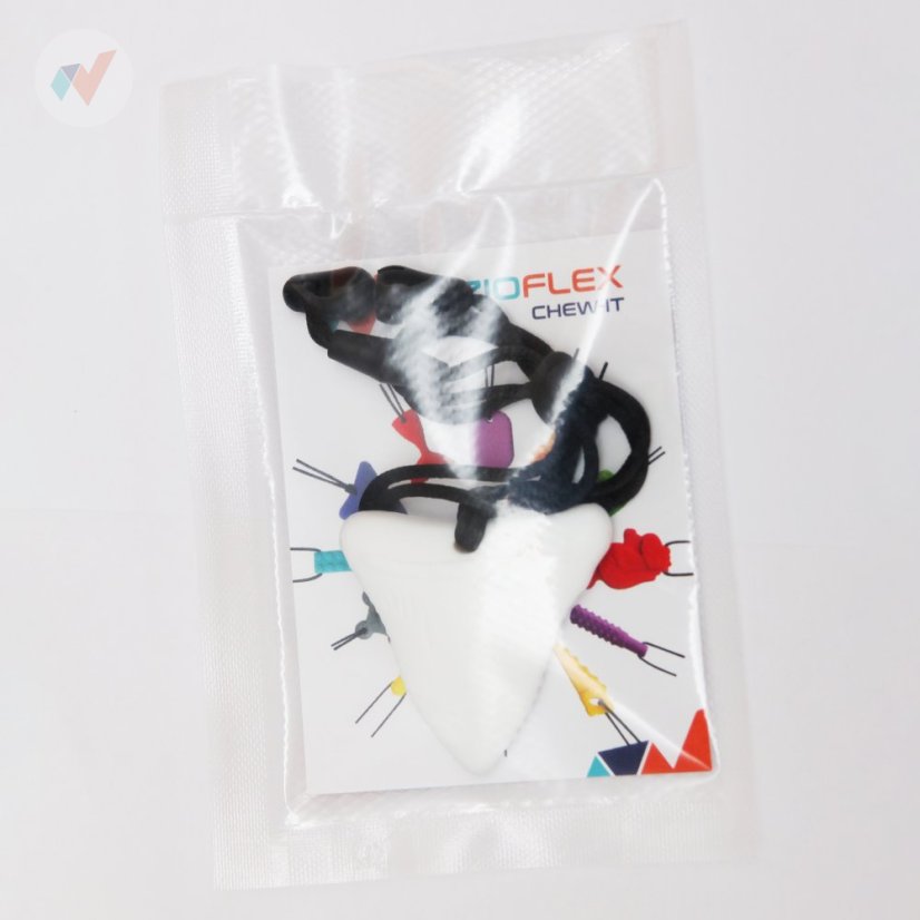 FyzioFlex Chew-it Tooth - logopedické hryzátko - Farba: Sveto hnedá