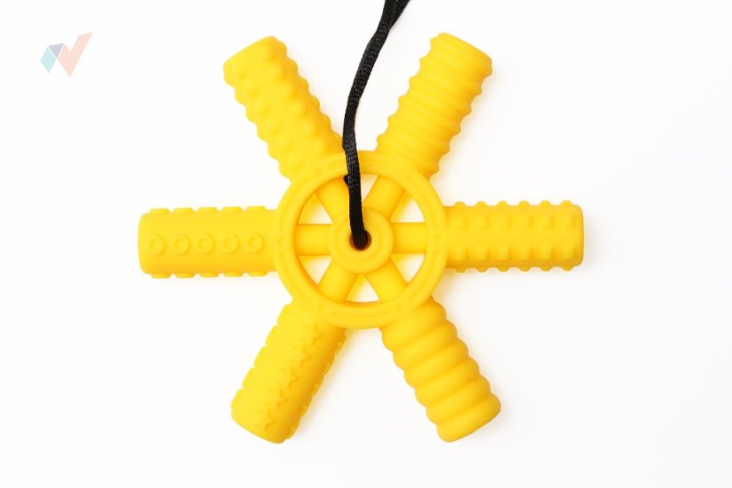 FyzioFlex Grab-it Rudder - kousátko do ruky / grabber s texturou - Barva: Červená